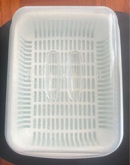 塑膠碗櫃