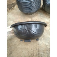 Round black plastic pot 27*13cm