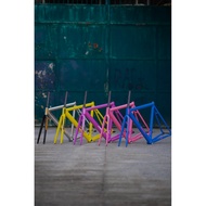 Ardently Arena pista Frameset