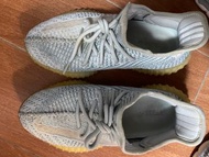 Adidas Yeezy Boost 350 V2二手鞋