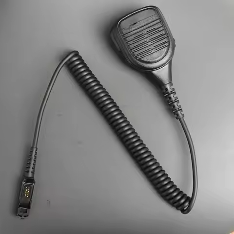 MTP3100 MTP3150 MTP3200 MTP3250 MTP3500 MTP355D P2400 DP2600The walkie-talkie is used with a microph