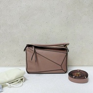 Loewe puzzle small 小號乾枯玫瑰色