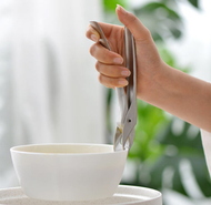 A33- 不銹鋼多功能廚房提盤夾 不銹鋼防燙夾 廚房防燙隔熱碗碟夾 夾碗器 煮食夾