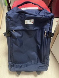 全新Elle 20寸深藍色行李箱