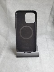 Uniu CUERO iphone 14 pro max 碳纖維皮革殼-磁吸版