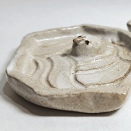 【陶瓷手捏】小碟/置物碟–長鼻子胖胖水中探頭醬料碟