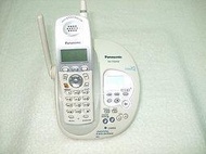 Panasonic 國際牌『2.4G』數位答錄電話 KX-TG2432 , 近全新