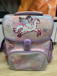 Tiger Family書包