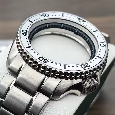 SKX007 SKX009 Men's Watch Case Silver NH35 Case Fit 4R 7S26 NH35 NH36 Automatic Movement Flat Sapphi