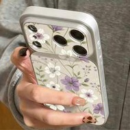 เคสโทรศัพท์ TPU ลายดอกไม้สีม่วงสร้างสรรค์ พ่นสี ครอบคลุมเต็มรูปแบบ เข้ากันได้กับ Galaxy S26 S25 S24 