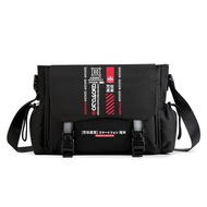 กระเป๋าสะพายข้างและเป้ Cyberpunk 2077