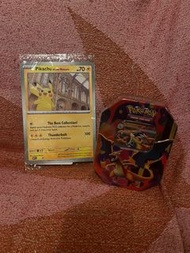 美版 未開封 Pokemon TCG Mega Charizard ex Tin 加 比卡超 大卡  jumbo card 全新未開封 ptcg pokemon 寵物小精靈 倫敦博物館 比卡超 特典卡