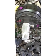 Nissan UR Van E25...