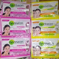 Garnier Sakura White Serum Day Cream 7ml - Garnier Light Complete Day Cream 7ml - Garnier Cream Sach