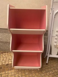 收納櫃，玩具架 toy rack cabinet