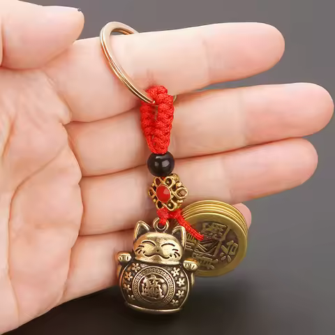 1PC Pure Handmade Brass Lucky Cat Car Keychain Lucky Cat Five Emperors Money Keychain Feng Shui Coin