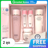 3W Clinic | 3Wคลินิก ฟลอเวอร์ อีฟเฟคท์ เอ็กซ์ตร้า มอยส์ทูไรซิ่ง สกินแคร์เซ็ต 3 ชิ้น แพ็คสอง ชุดผลิตภ