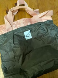 Puma 袋