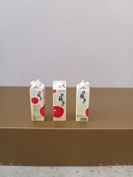 微縮 迷你日本蘋果汁 miniature  apple juice ob11 dollhouse
