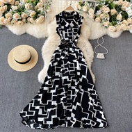 Elegant Niche Design Sense Geometric Print High-end Dress V-neck Sleeveless Lace Slim Light Familiar