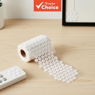 Circle-shaped gecko feet with adhesive, sizes 1-10 cm, available in black, white, and clear on one s