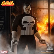 (預訂) Mezco One:12 Punisher