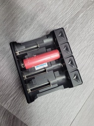 18650電池充電器及三洋電池一粒