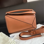 Loewe puzzle medium 中號 閒置新