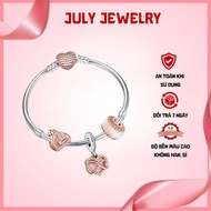 Silver-plated pink infinity heart titanium bracelet, bought as a gift for lovers and friends, worn o