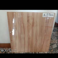 Granit lantai 60x60 Ceranosa Motif Kayu - Glossy