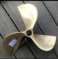 KIPAS PERAHU KND230 BALAP/BALING BALING KAPAL KND230 BALAP KUNINGAN