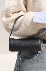 | RARE TO GO 中古 | LV EPI皮黑色小圓筒包 手提包 小袋 VINTAGE