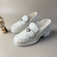 CHANEL香奈兒樂福鞋白金愛心扣38碼