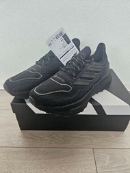 gore tex ultra boost 5 gtx 防水跑鞋 adidas