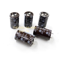 Capacitor 680mF/200v ( 2.5cm x 4cm ) Daewoo