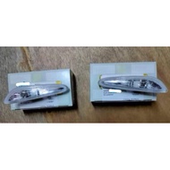 BMW E46 3 SERIES FENDER SIDE SIGNAL (WHITE)