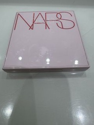 NARS 9色眼影盤