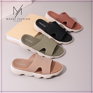 READYSTOCK Magni  Wanita dengan Tumit Sandal Kasual Women Wedge Sandals with Heels Retro Woman Beach