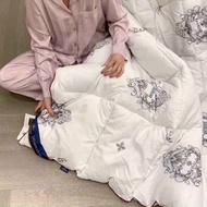 Genuine Hilton Ultra-Light Feather Blanket Filler Size 2m x 2m3 - Household Appliances TM store NEW