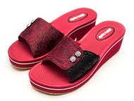 [Hoàn Xu] DÉP LÊ QUAI NGANG NỮ BITIS ĐẾ XỐP SIÊU NHẸ SXW092800 (ĐEN + ĐỎ) - BITIS