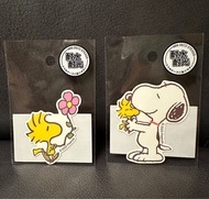 日本製 Snoopy / Woodstock Stickers 史努比 胡士托 防水、防UV貼紙 適用於手機、ipad、水壺、行李箱 、鏡盒、首飾盒 每個$38 兩個$70