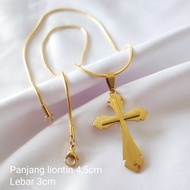 Kalung Salib Yesus Titanium Warna Emas Pria dan Wanita