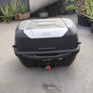 BOX GIVI E43 ADV E43NTL-ADV E 43 HITAMDOFF DARI GIVI -ONTARGET STORE