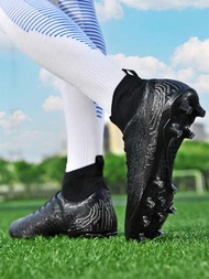 成人中性足球鞋,帶塑料草皮釘,適用於訓練和賽場,適用於人工草地室內,黑白顏色,長釘高輪武器青少年足球鞋棒球鞋, Ronaldo Cleats
