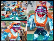 Street Sharks 新版鯊魚俠 RIPSTER 公仔玩具