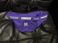 Yankees belt bag