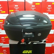 GIVI BOX 45LTR (E450N2) SIMPLY 2 BLACK W/O LIGHT WITH SMOKE REFLECTOR