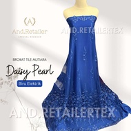 Bahan Kain Kebaya Brokat Tile Garden Daisy PearL Mutiara 2 tone Warna Biru Elektrik Harga 05m