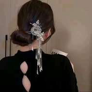 Elegance Butterfly Hairstick Tassel H177