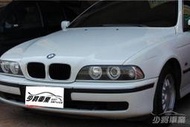 ** 比X國電子還殺的破盤價 ** 1997 BMW  E39 520 白色 天窗 黑內裝 買回去不需整 
